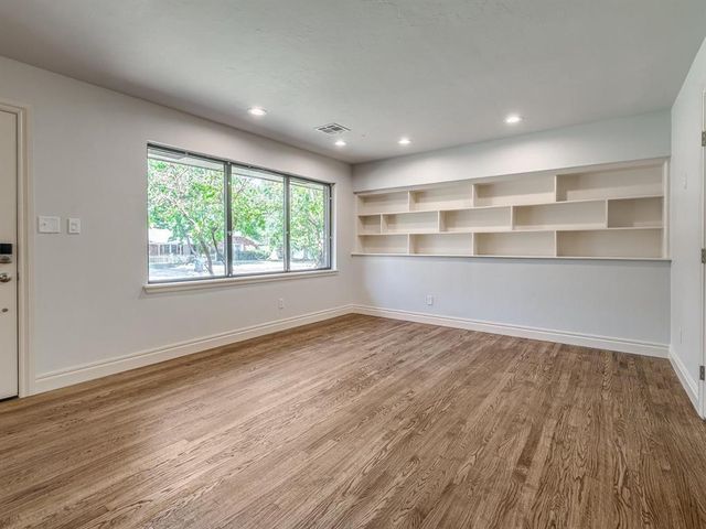 1320 Avondale Drive, Norman, OK 73069