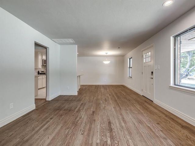 1320 Avondale Drive, Norman, OK 73069
