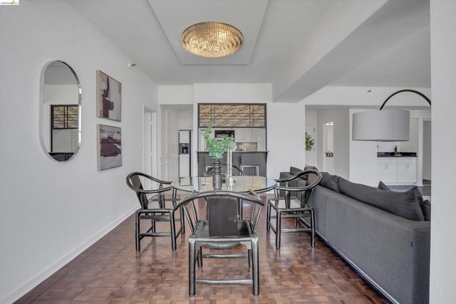 6363 Christie Ave 2925, Emeryville, CA 94608