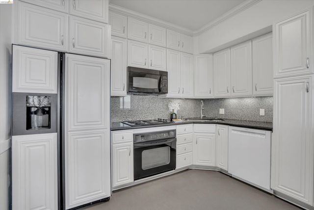 6363 Christie Ave 2925, Emeryville, CA 94608