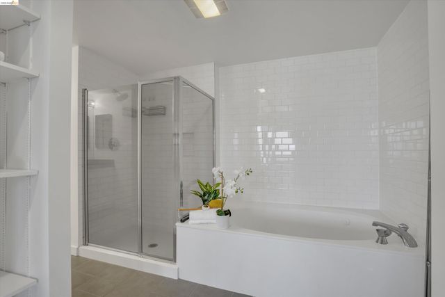 6363 Christie Ave 2925, Emeryville, CA 94608