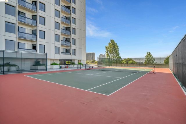 6363 Christie Ave 2925, Emeryville, CA 94608
