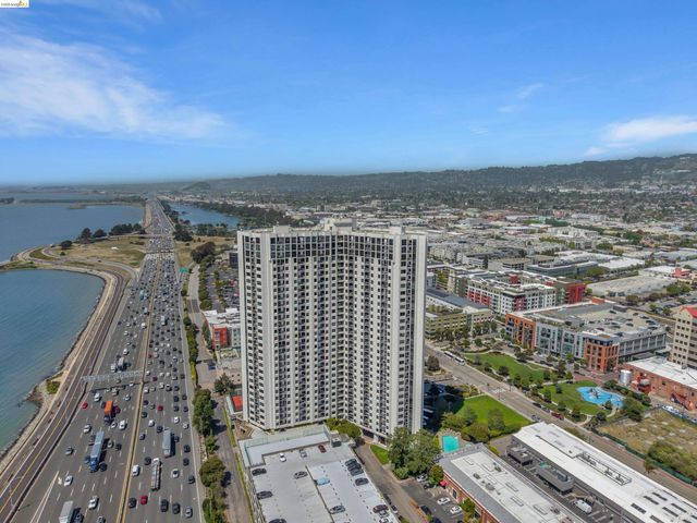 6363 Christie Ave 2925, Emeryville, CA 94608