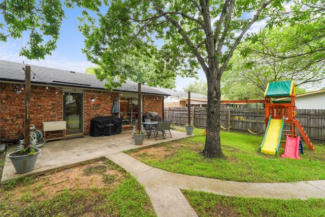 4905 California Trail, Grand Prairie, TX 75052