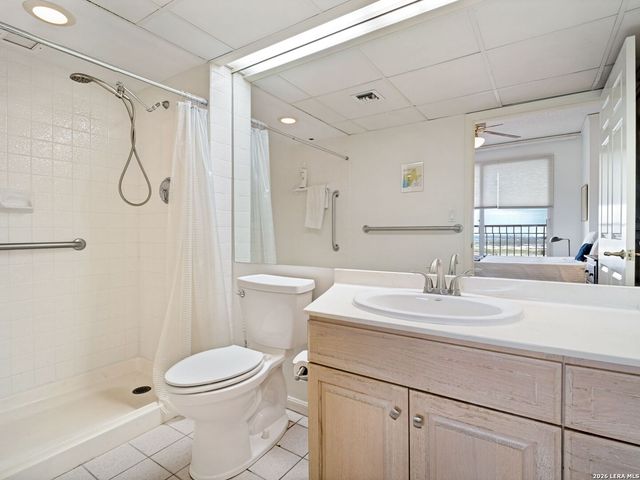 1 Towers Park Ln Apt 2112, San Antonio, TX 78209