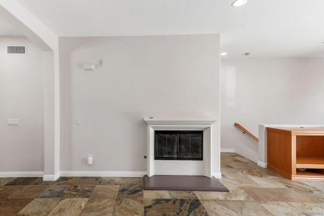 10556 Debreceni Way 9, San Diego, CA 92127