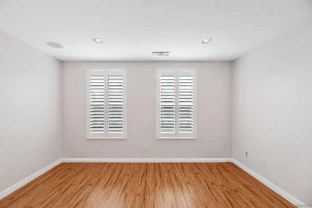 10556 Debreceni Way 9, San Diego, CA 92127