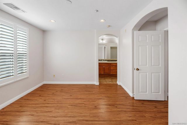 10556 Debreceni Way 9, San Diego, CA 92127