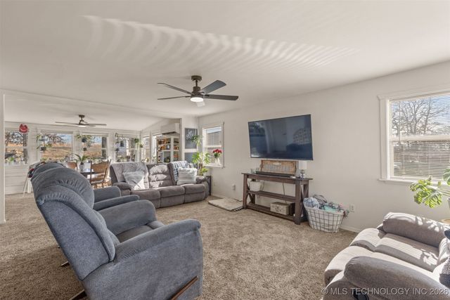 36895 W 91st Street S, Mannford, OK 74044