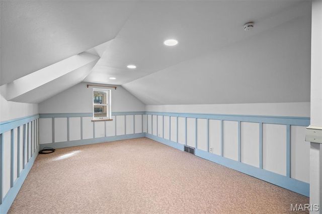 5821 Oleatha Avenue, St Louis, MO 63139