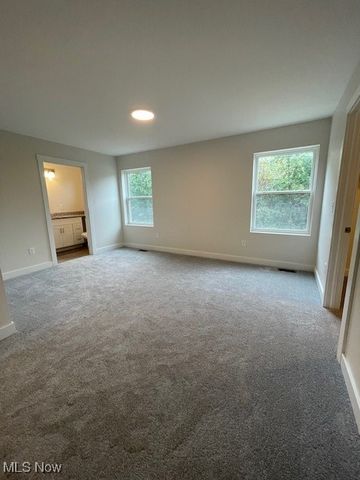 1011 Ashwood Lane, Streetsboro, OH 44241