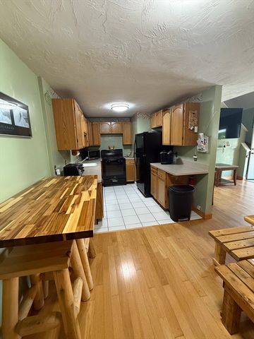 47 Old Colony Lane 127, Marshfield, MA 02050