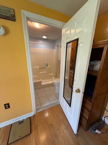 47 Old Colony Lane 127, Marshfield, MA 02050