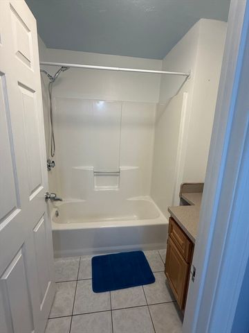 47 Old Colony Lane 127, Marshfield, MA 02050