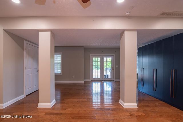 1993 Mud Splash Rd, Glendale, KY 42740