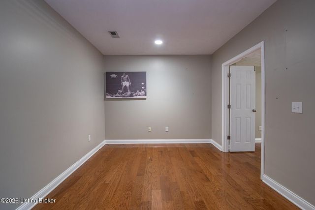 1993 Mud Splash Rd, Glendale, KY 42740