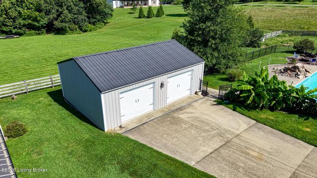 1993 Mud Splash Rd, Glendale, KY 42740