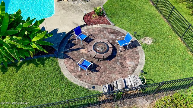 1993 Mud Splash Rd, Glendale, KY 42740