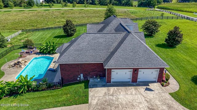 1993 Mud Splash Rd, Glendale, KY 42740
