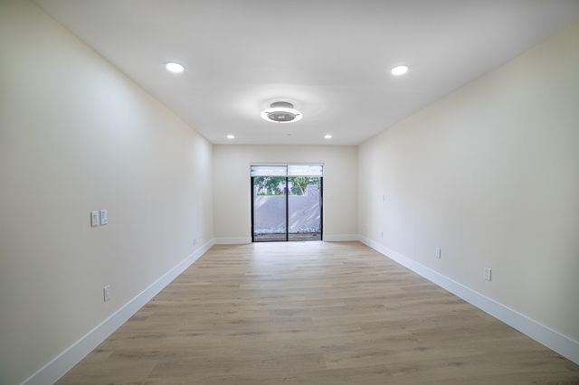8008 Eastlake Drive, Boca Raton, FL 33433