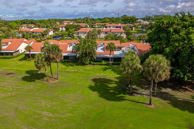 8008 Eastlake Drive, Boca Raton, FL 33433