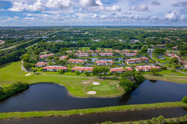 8008 Eastlake Drive, Boca Raton, FL 33433
