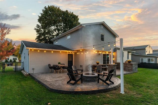 225 Carmas Drive, Greece, NY 14626