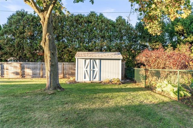 225 Carmas Drive, Greece, NY 14626