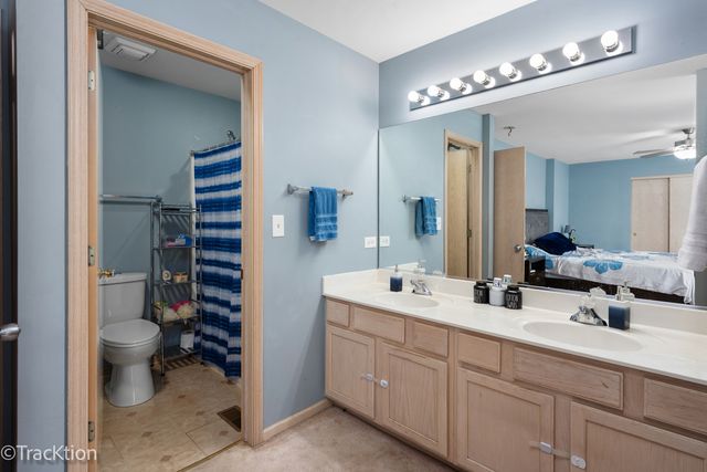 601 Kingsbrooke Crossing, Bolingbrook, IL 60440