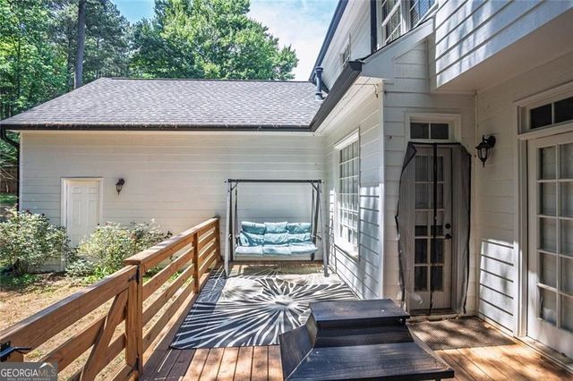 2562 Forest Meadow Lane, Lawrenceville, GA 30043