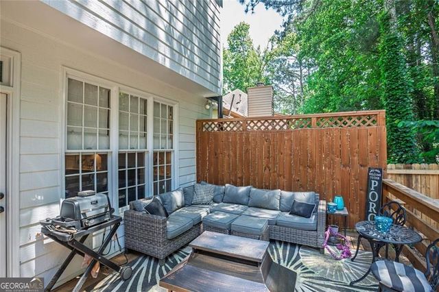 2562 Forest Meadow Lane, Lawrenceville, GA 30043