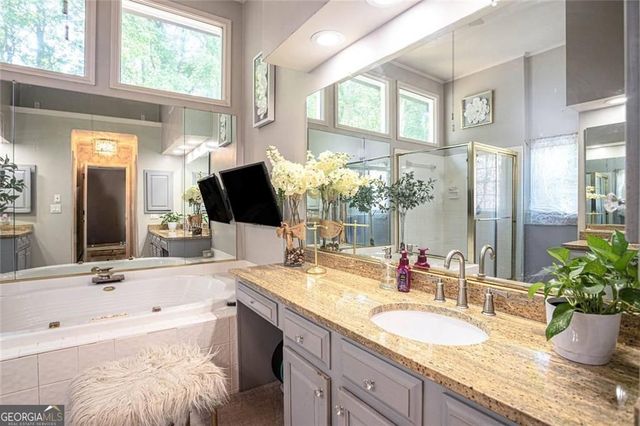 2562 Forest Meadow Lane, Lawrenceville, GA 30043