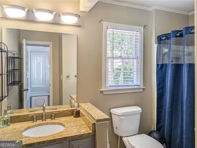 2562 Forest Meadow Lane, Lawrenceville, GA 30043