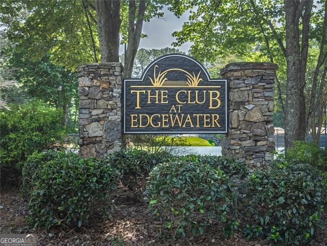 2562 Forest Meadow Lane, Lawrenceville, GA 30043