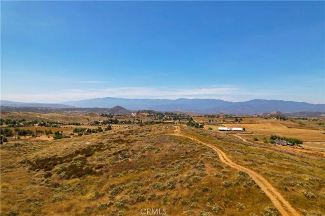 39282 San Ignacio, Hemet, CA 92544