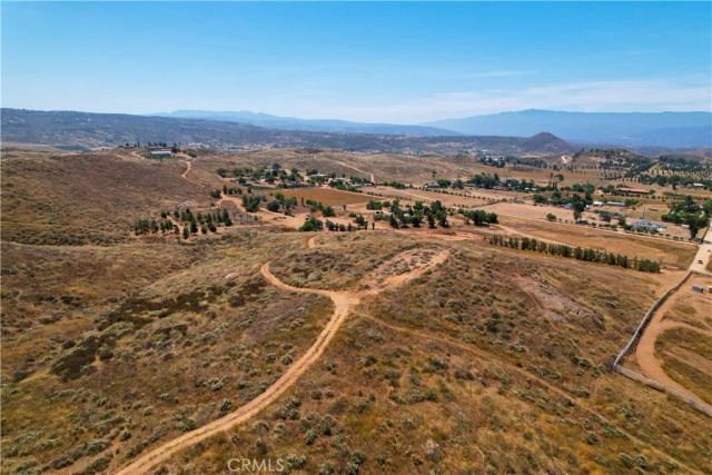 39282 San Ignacio, Hemet, CA 92544