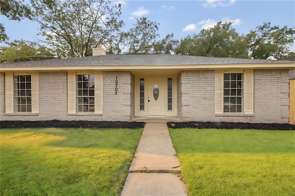 13703 Cologne Drive, Houston, TX 77065