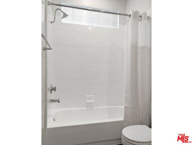 12712 MOORPARK Street 103, Studio City, CA 91604