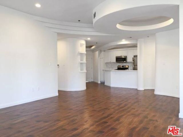 12712 MOORPARK Street 103, Studio City, CA 91604