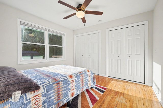 4372 Hunsberger Avenue NE, Grand Rapids, MI 49525