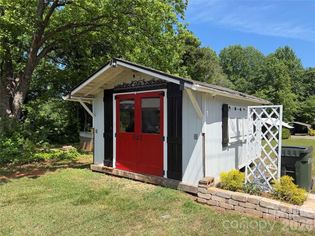 1085 Misenheimer Road, Rockwell, NC 28138