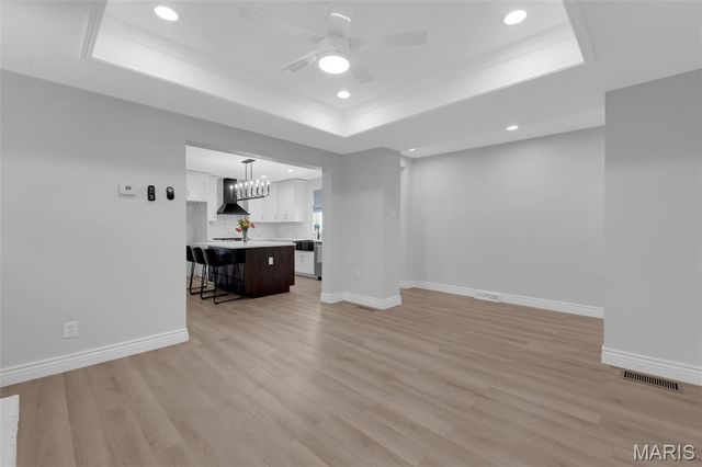 5621 Botanical Avenue, St Louis, MO 63110
