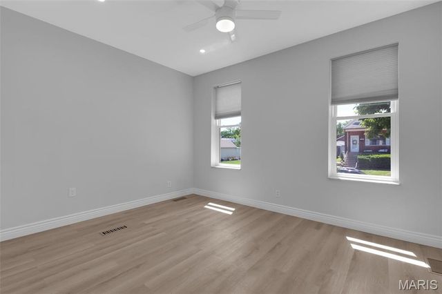 5621 Botanical Avenue, St Louis, MO 63110