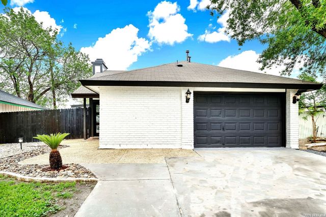 8714 Meadow Song, Converse, TX 78109