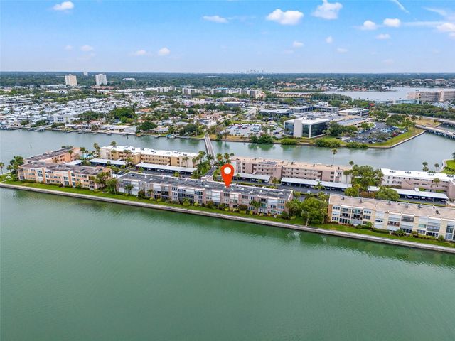7540 BAY ISLAND DRIVE S 160, South Pasadena, FL 33707