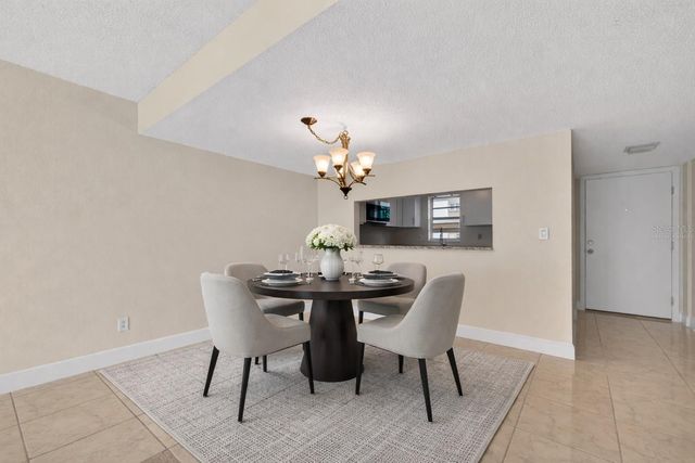 7540 BAY ISLAND DRIVE S 160, South Pasadena, FL 33707