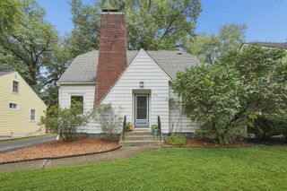 296 E Beaumont Road, Columbus, OH 43214