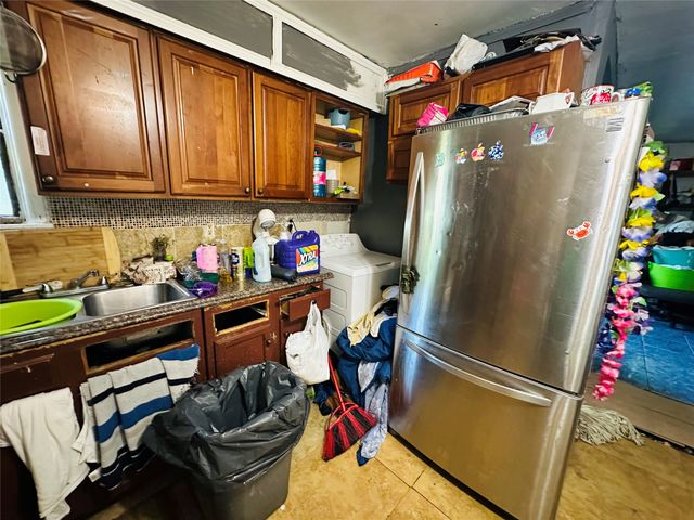 120 Woodbridge Way, Mesquite, TX 75149