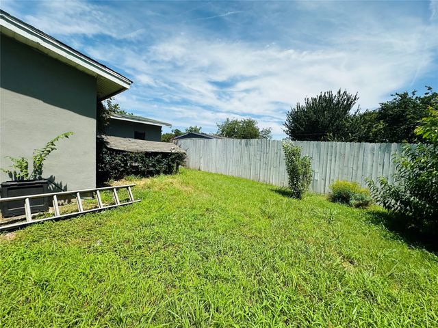 120 Woodbridge Way, Mesquite, TX 75149