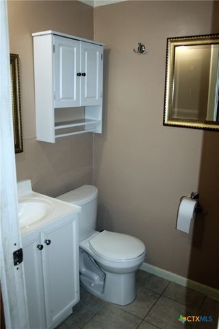 411 Fm 86, Red Rock, TX 78662